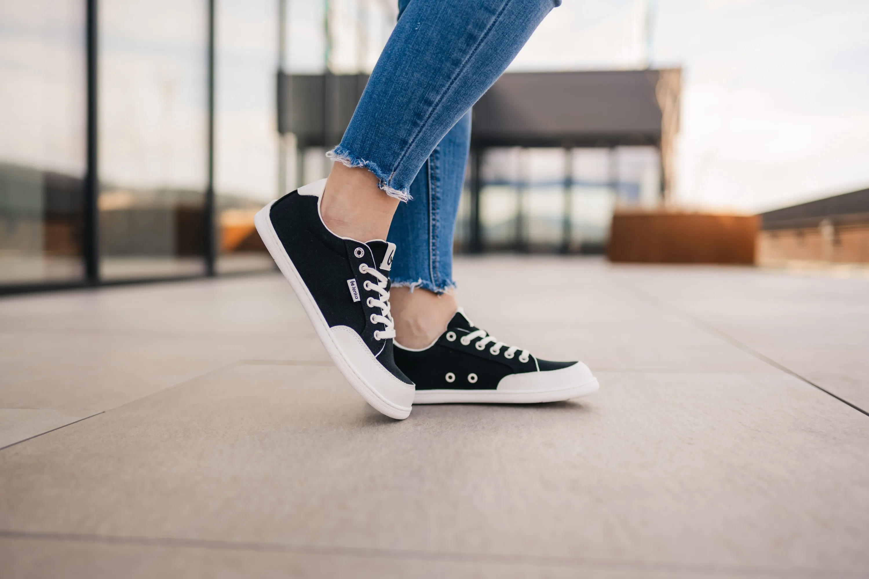 Barefoot Sneakers Be Lenka Rebound - Black & White (SALE)