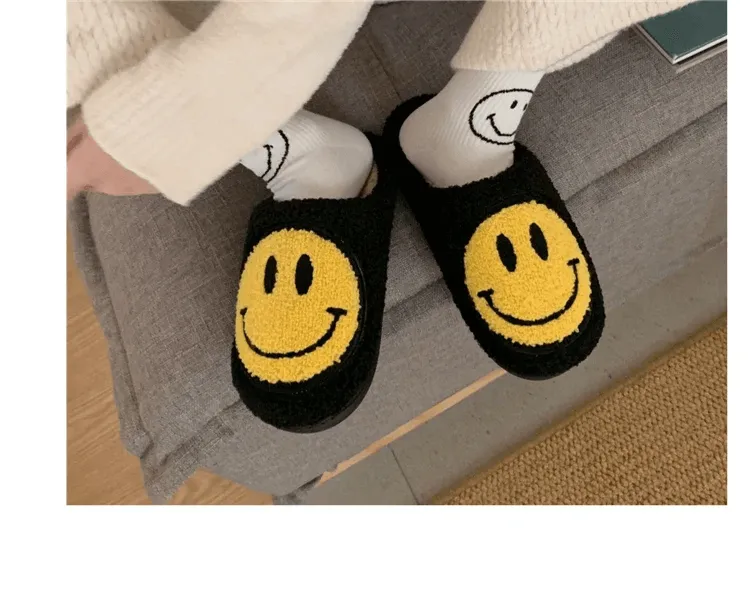 Cosy Smiley Face Slipper Comfortable Slippers Funny Slippers Unique Gift Idea Fun and Comfy Slip-Ons