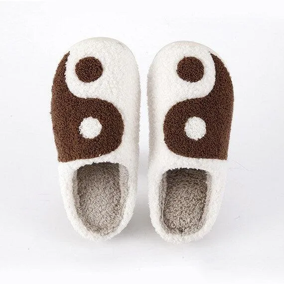 Cosy Smiley Face Slipper Comfortable Slippers Funny Slippers Unique Gift Idea Fun and Comfy Slip-Ons