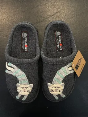 Haflinger Women's Flair Choupette Slippers- Grey