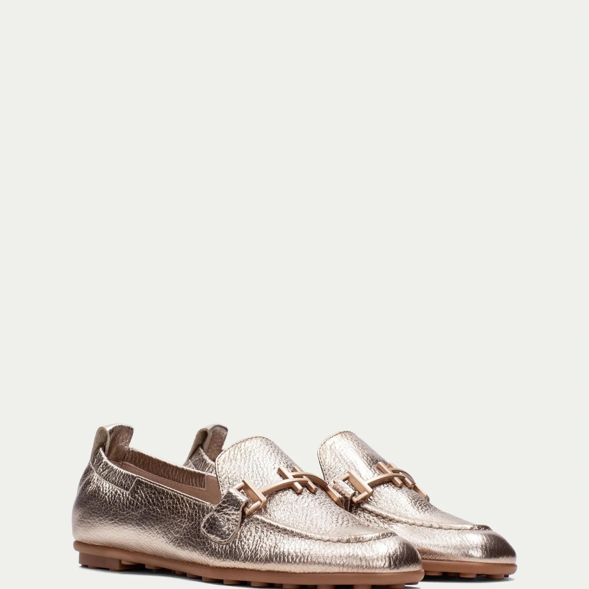 Hispanitas Sporty Metallic Loafer |HV254027C