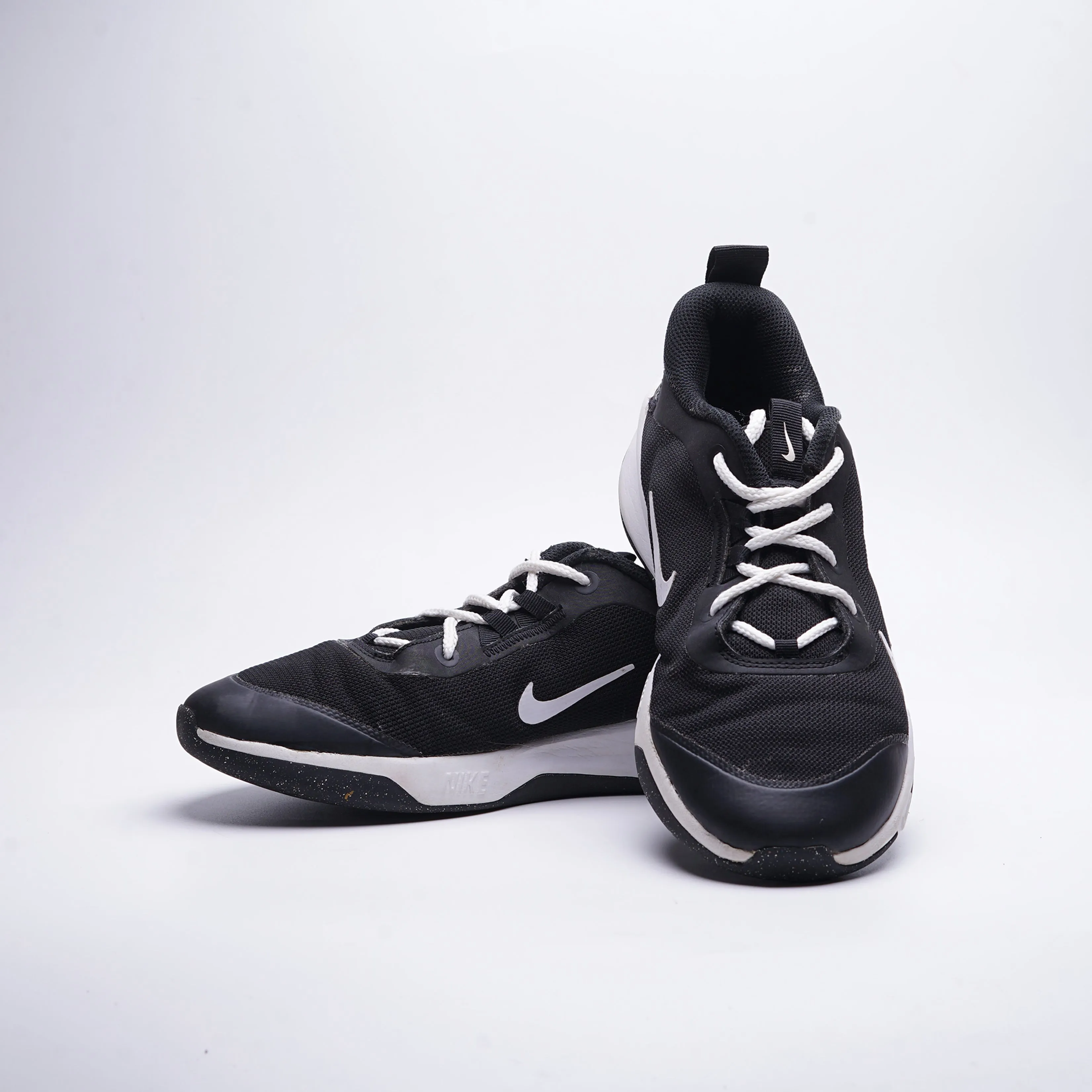 Nike Omni Multi Court Women Sneaker