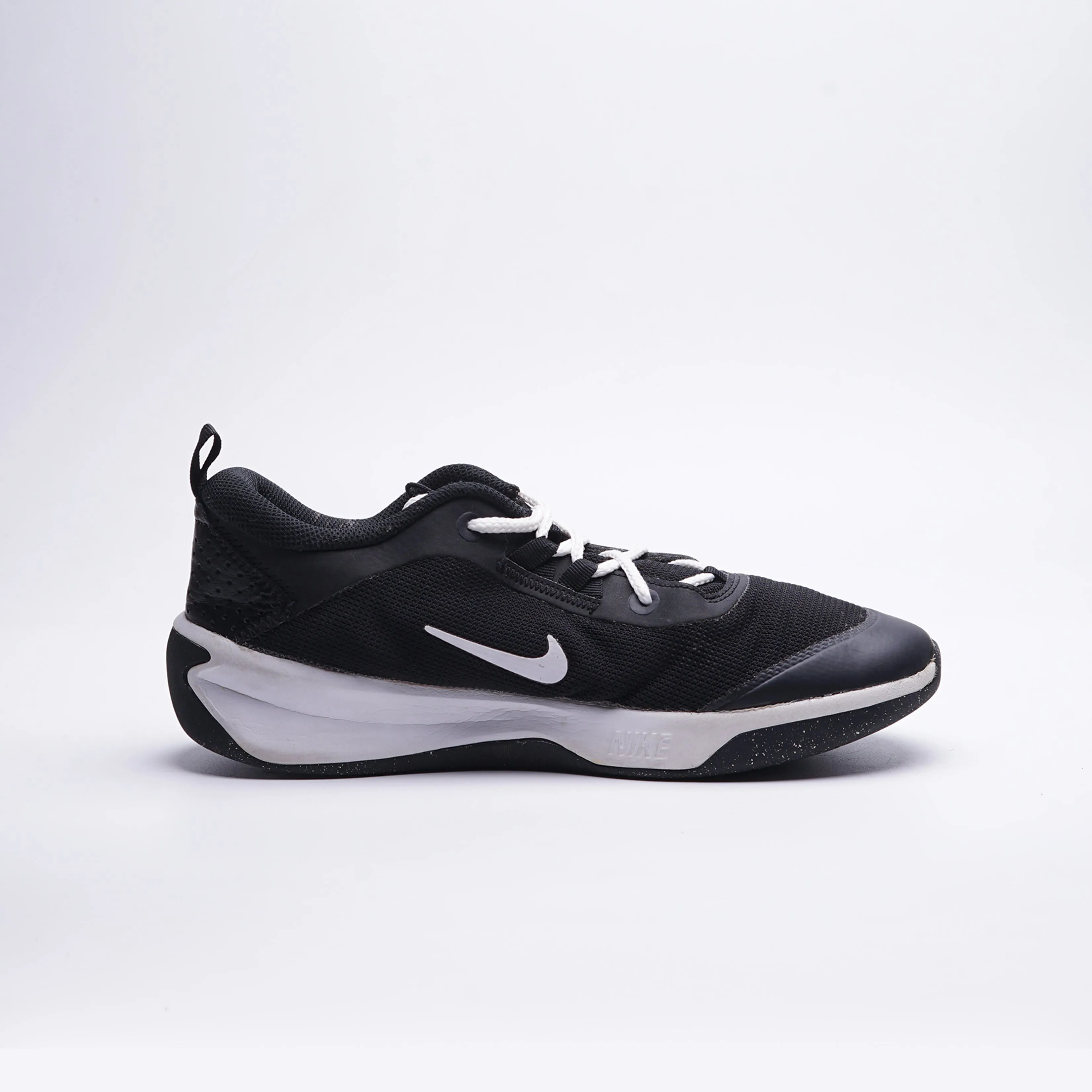 Nike Omni Multi Court Women Sneaker