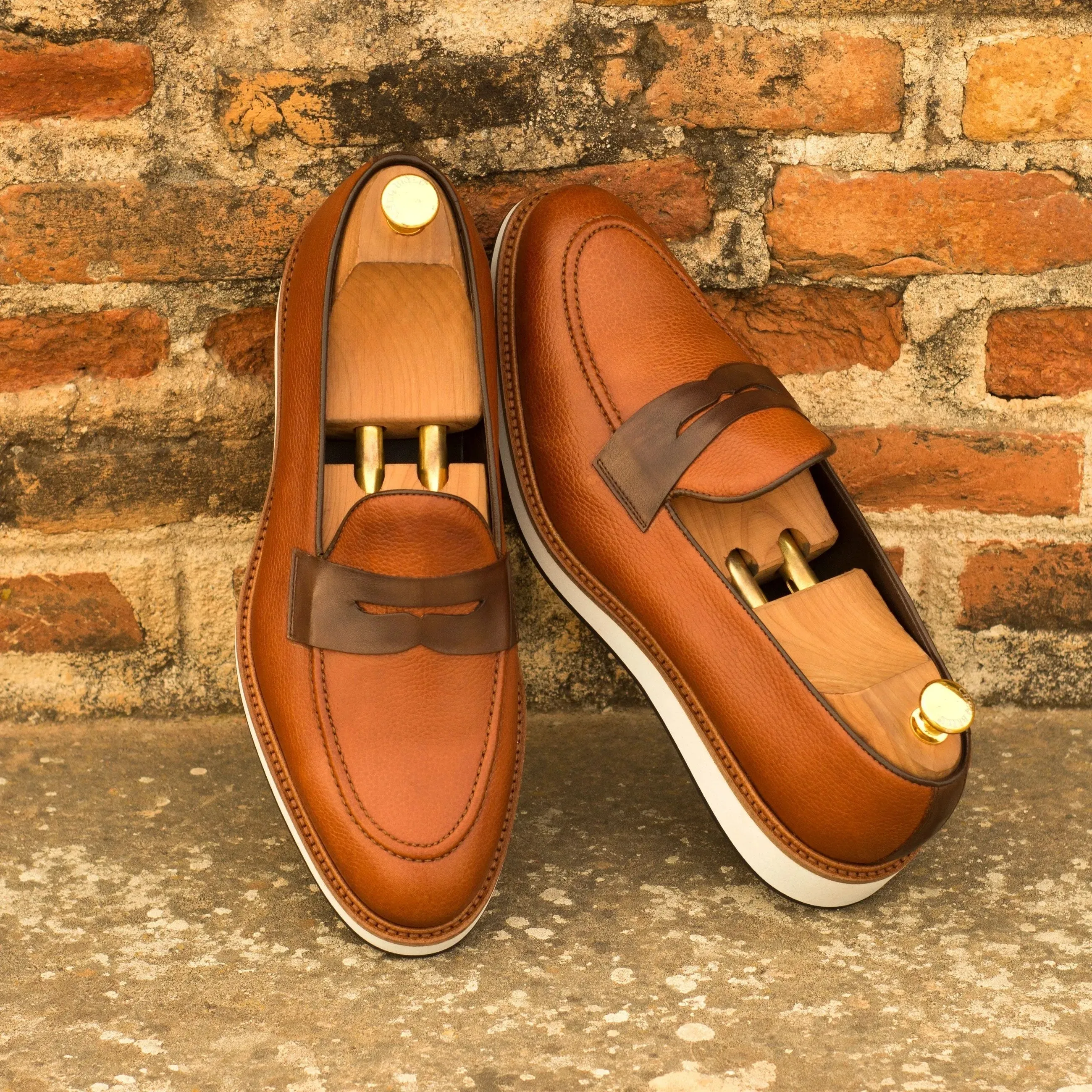 QE04 Loafers