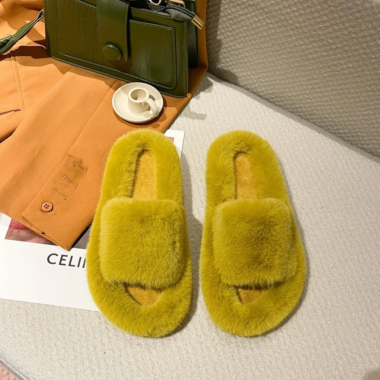 Thick Faux-Fur Slippers for Women