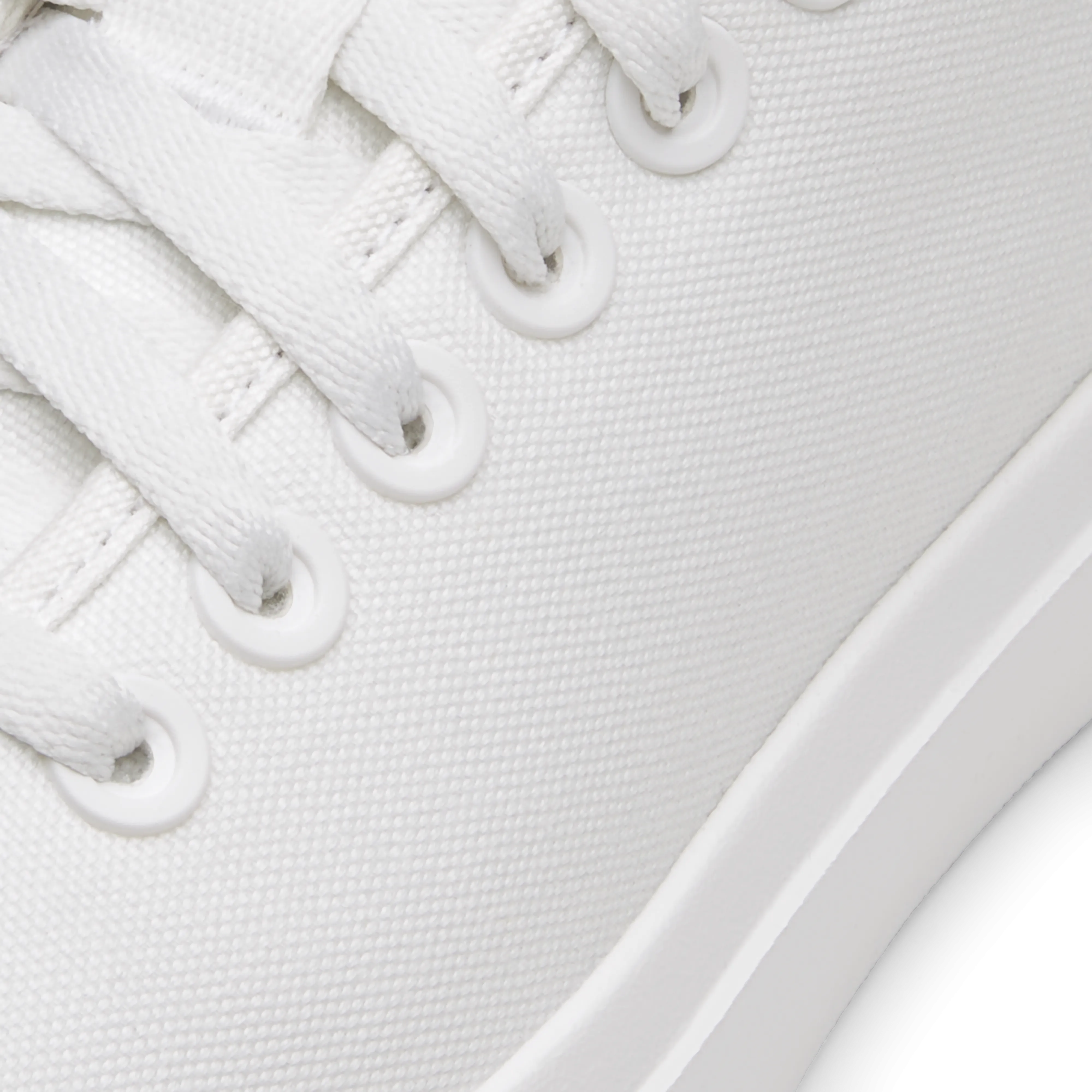 Women's Canvas Pipers