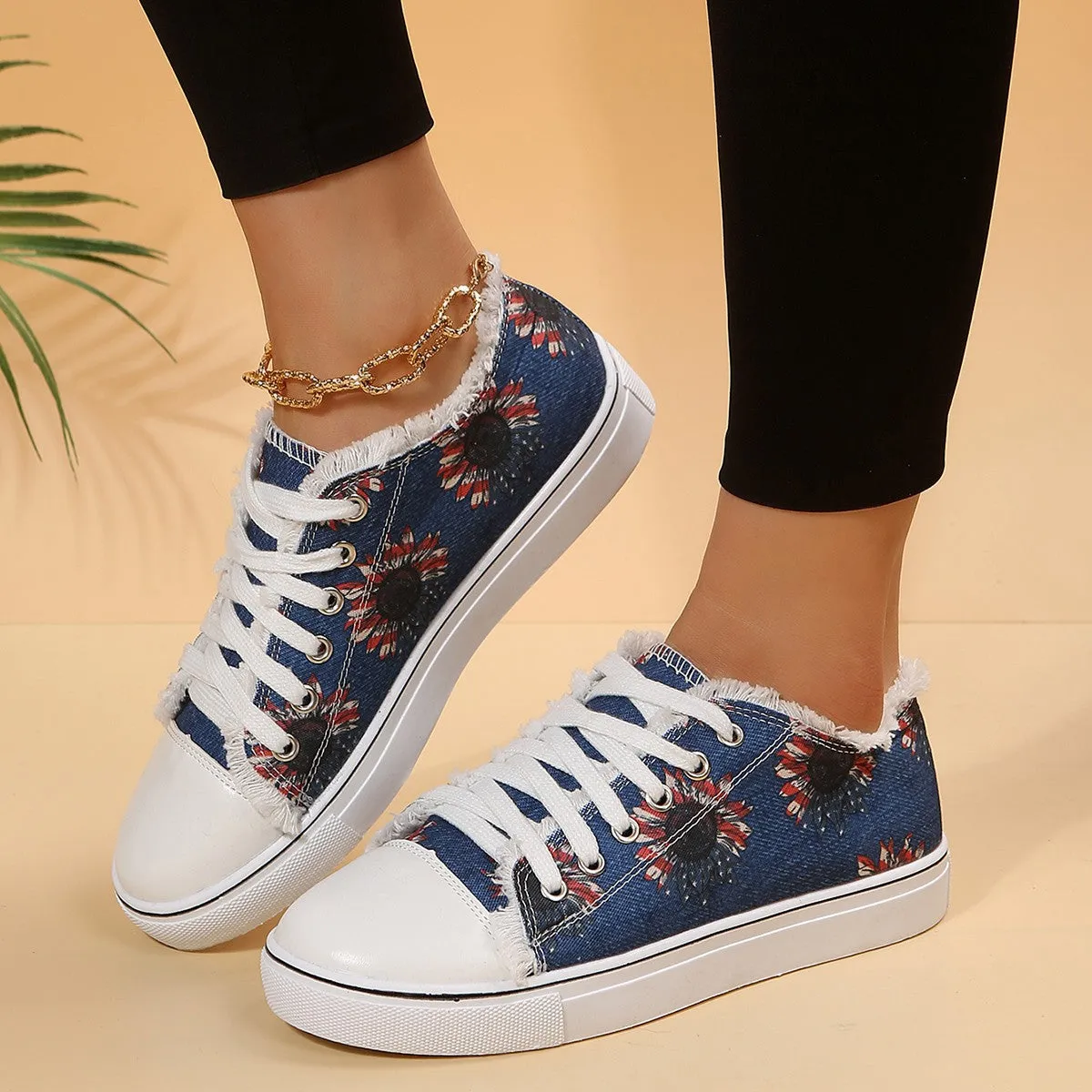 Women’s Casual Flat Floral Canvas Sneakers in 5 Colors